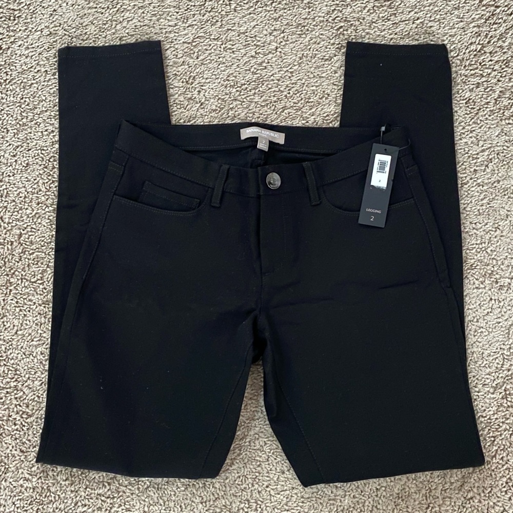 NWT Banana Republic Sloan Legging, Size 2 in Black